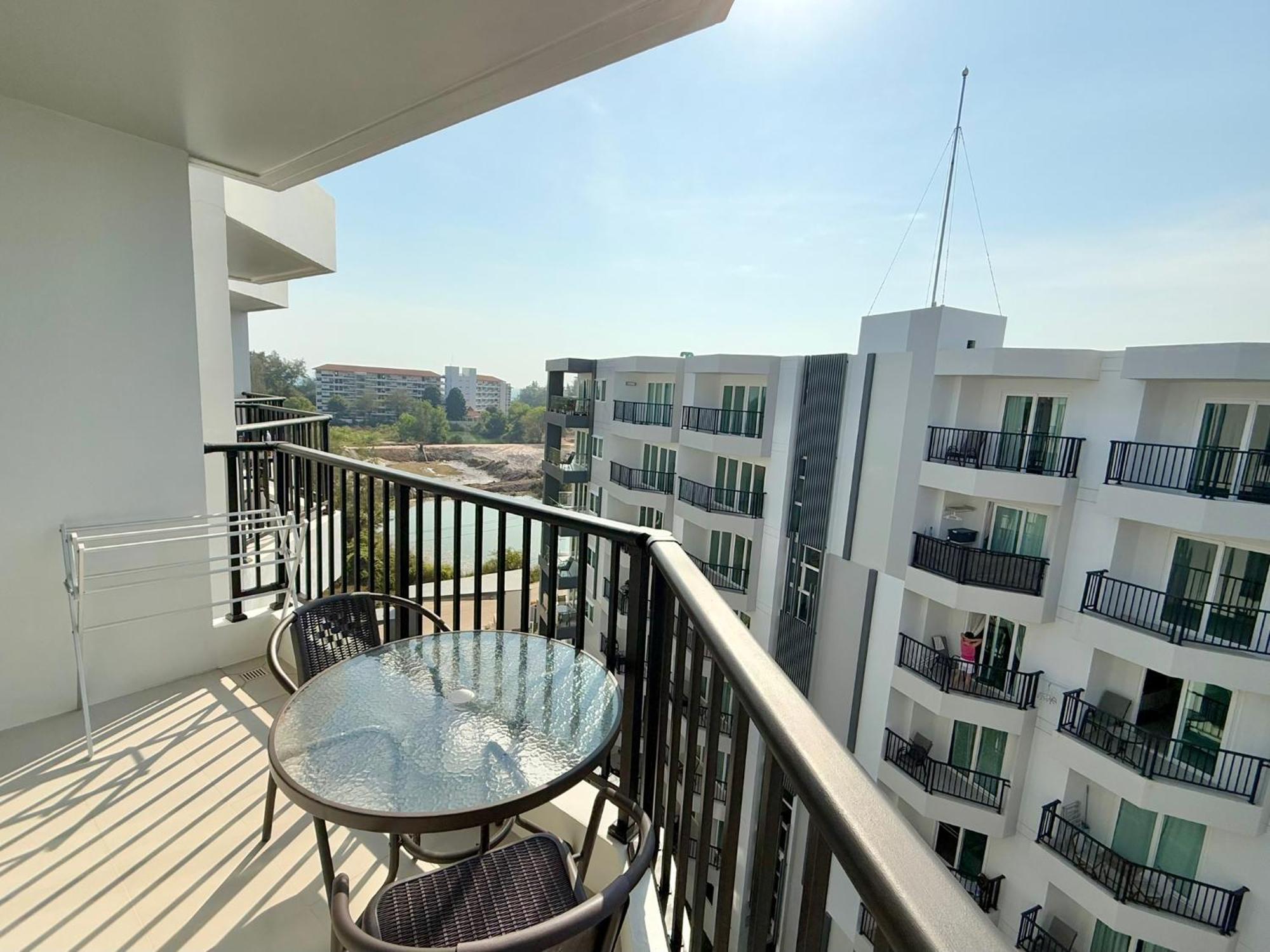 Mantra Beach Condominium Suite 2 - Mae Phim Ban Tha Fat Экстерьер фото